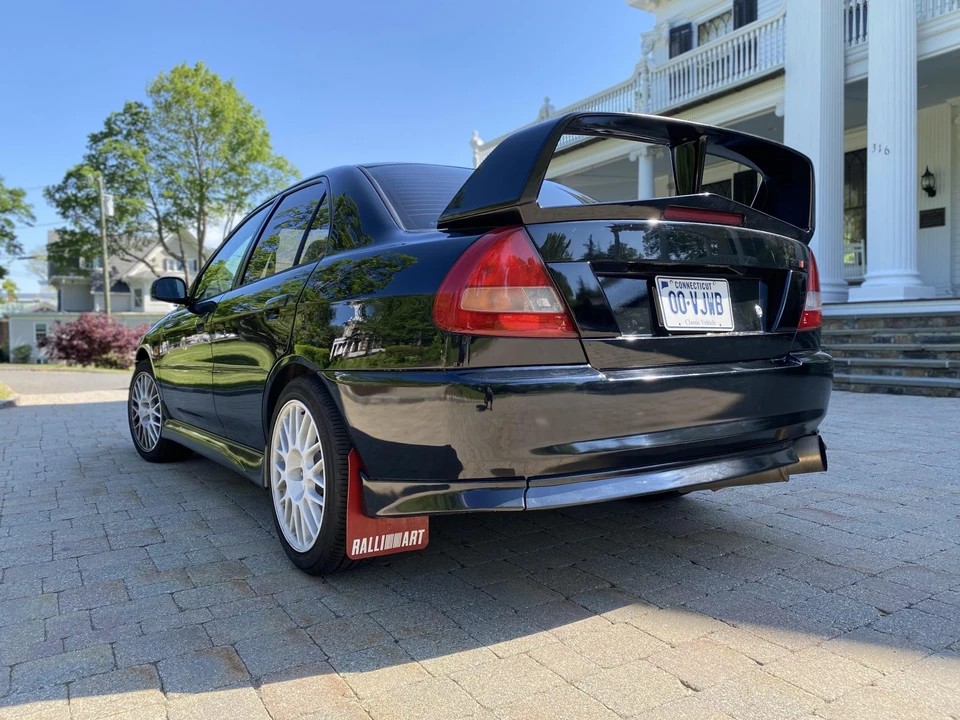 1996 Mitsubishi Lancer Evolution IV 6th Gen - Image 20 of 31
