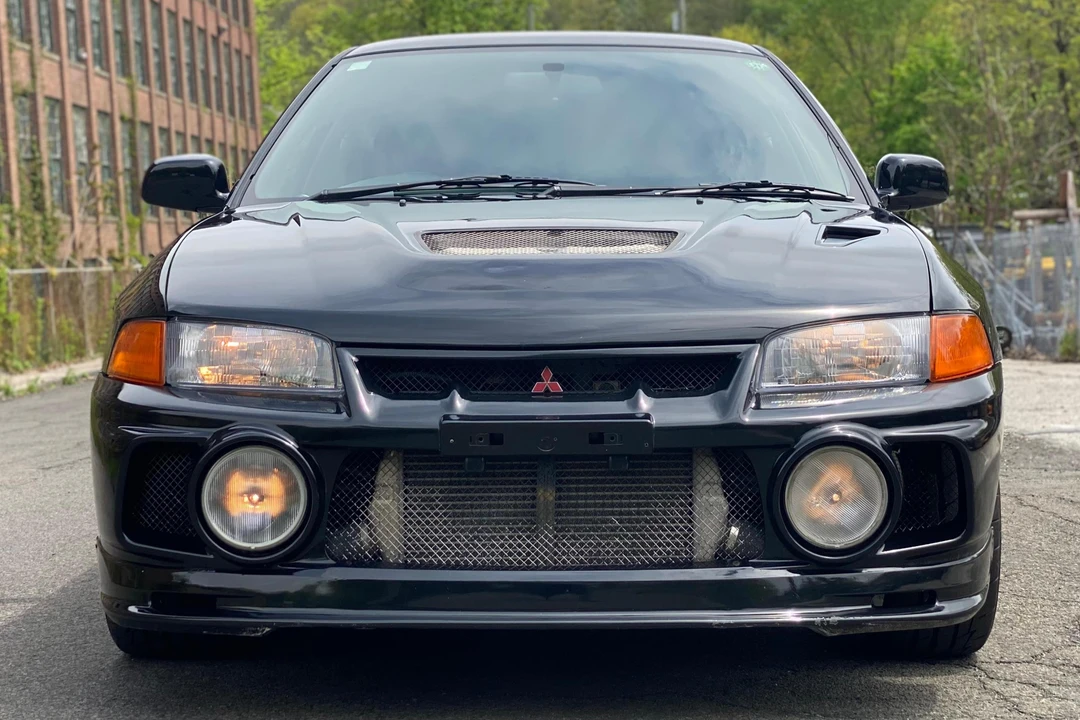 1996 Mitsubishi Lancer Evolution IV 6th Gen - Image 2 of 31