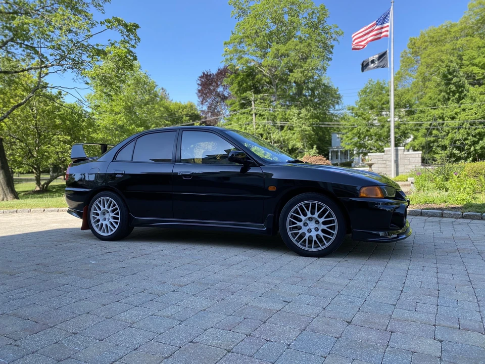 1996 Mitsubishi Lancer Evolution IV 6th Gen - Image 20 of 31