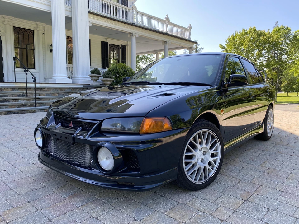 1996 Mitsubishi Lancer Evolution IV 6th Gen - Image 10 of 31