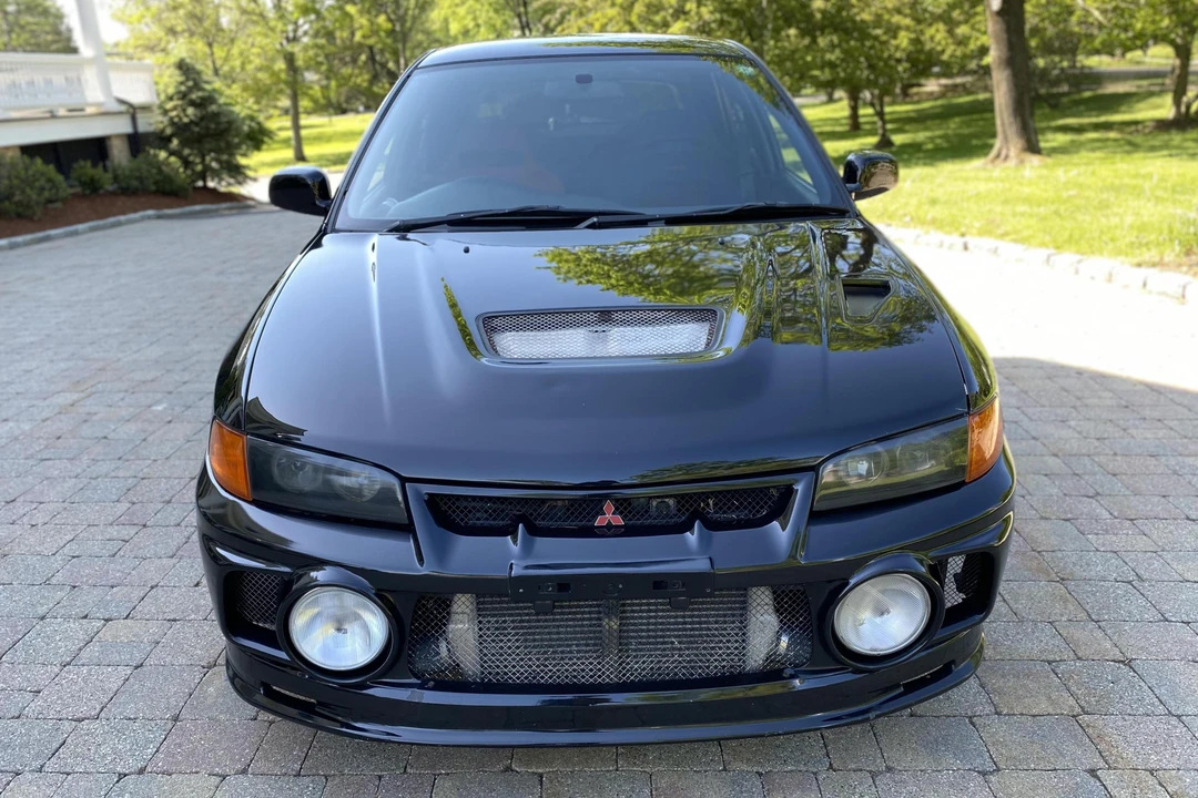 1996 Mitsubishi Lancer Evolution IV 6th Gen - Image 2 of 31