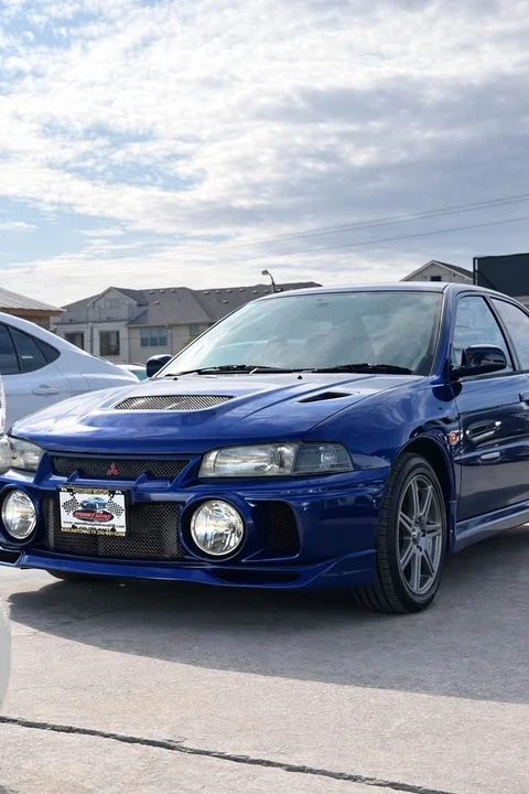 1996 Mitsubishi Lancer Evolution IV 6th Gen - Image 2 of 12
