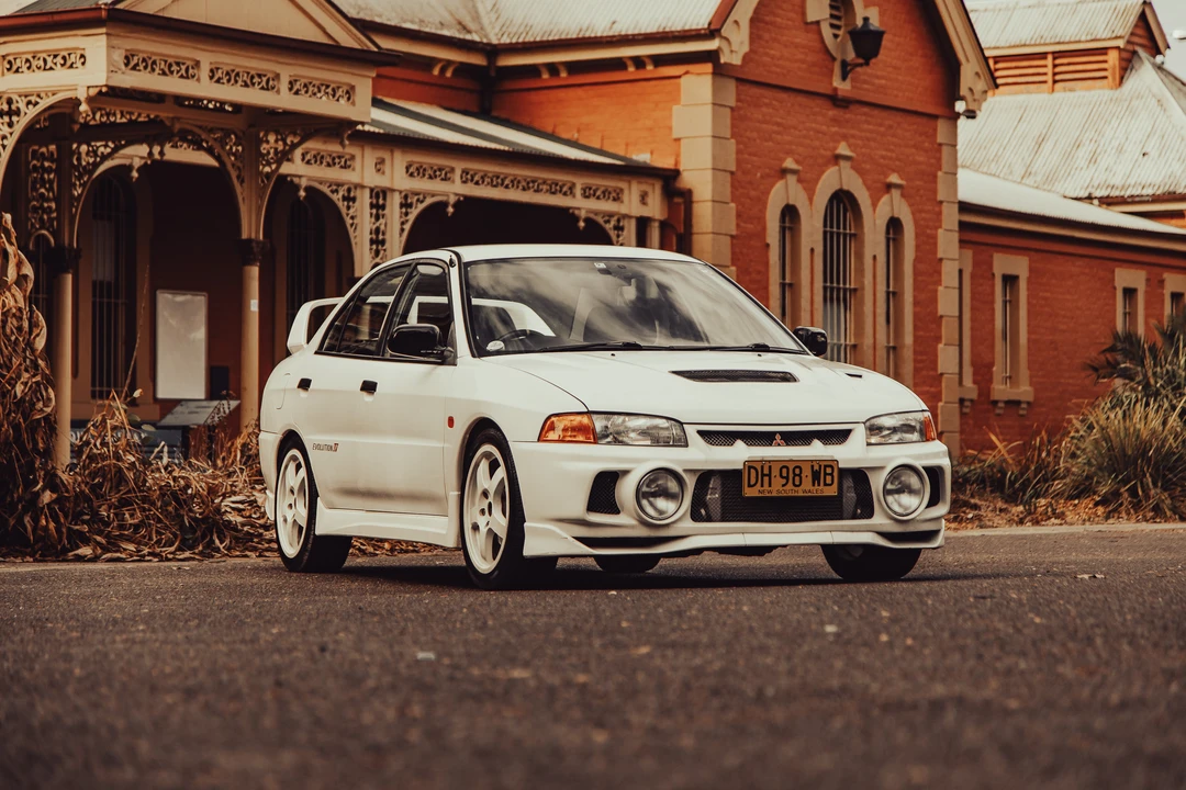 1996 Mitsubishi Lancer Evolution IV 6th Gen - Image 2 of 31