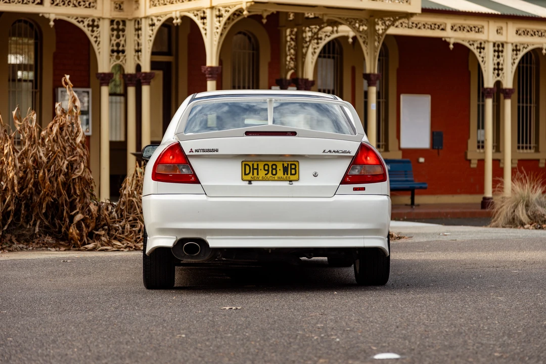 1996 Mitsubishi Lancer Evolution IV 6th Gen - Image 16 of 31