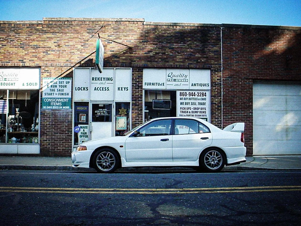 1996 Mitsubishi Lancer Evolution IV 6th Gen - Image 14 of 31