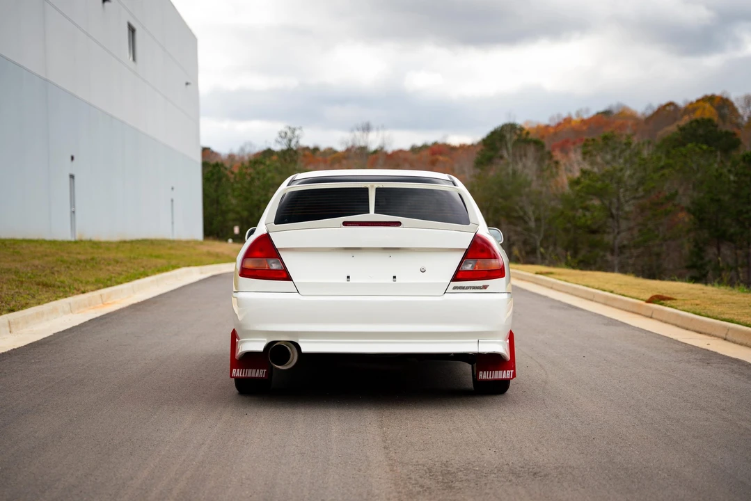1996 Mitsubishi Lancer Evolution IV 6th Gen - Image 15 of 31