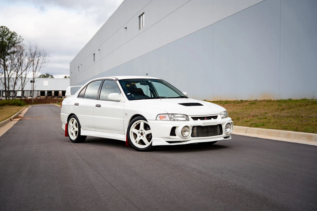 1996 Mitsubishi Lancer Evolution IV 6th Gen - Image 6 of 31