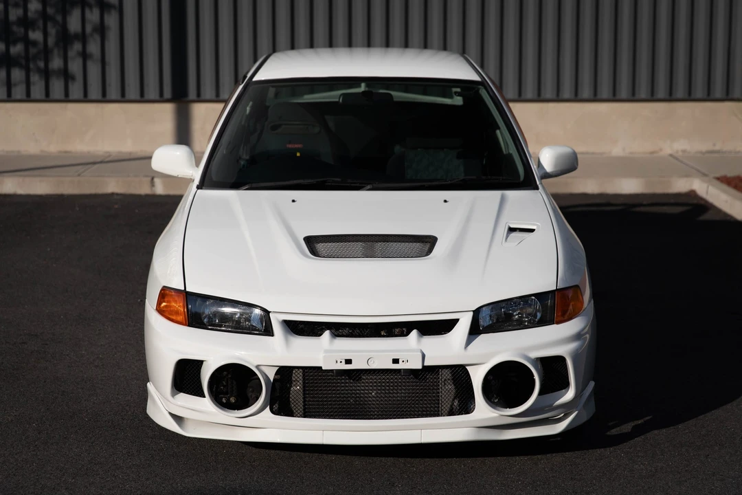 1996 Mitsubishi Lancer Evolution IV 6th Gen - Image 7 of 31