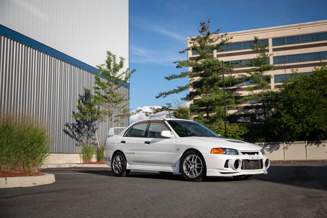 1996 Mitsubishi Lancer Evolution IV 6th Gen - Image 5 of 31