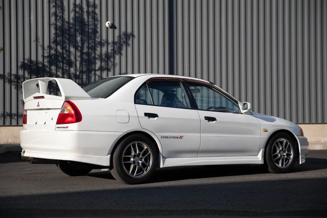 1996 Mitsubishi Lancer Evolution IV 6th Gen - Image 20 of 31