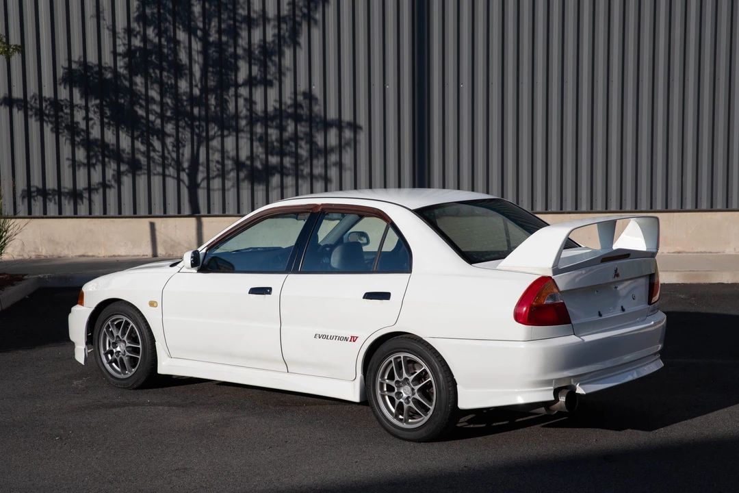 1996 Mitsubishi Lancer Evolution IV 6th Gen - Image 14 of 31