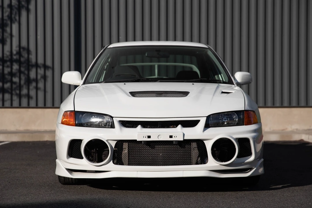 1996 Mitsubishi Lancer Evolution IV 6th Gen - Image 8 of 31