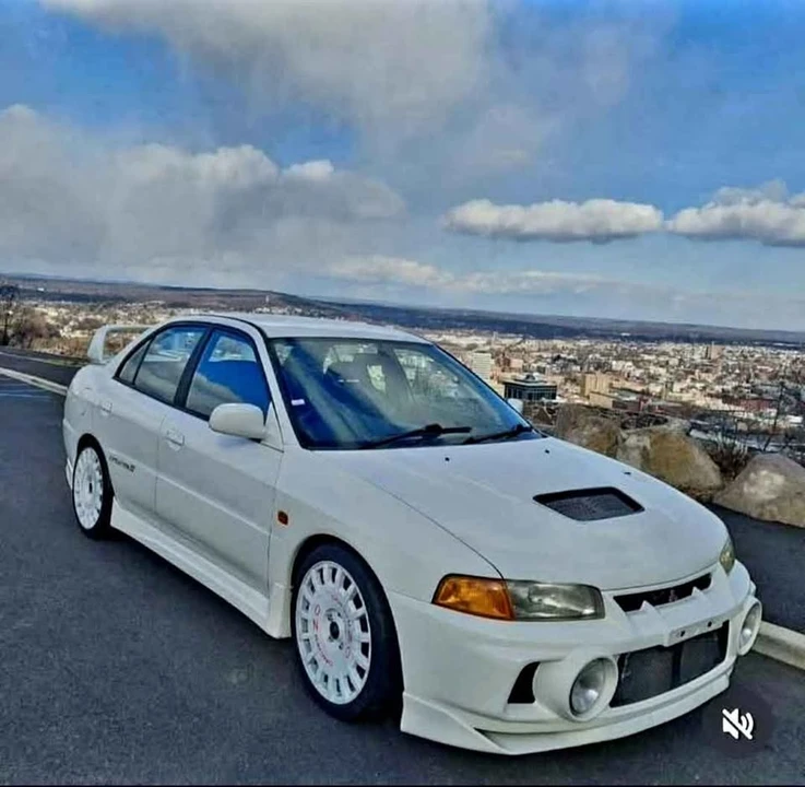 1996 Mitsubishi Lancer Evolution IV 6th Gen - Image 4 of 20