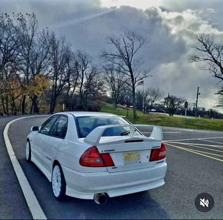 1996 Mitsubishi Lancer Evolution IV 6th Gen - Image 6 of 20