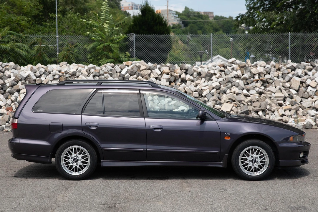 1996 Mitsubishi Galant VR-4 8th Gen - Image 3 of 31