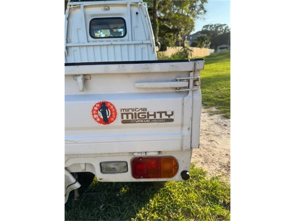 1996 Mitsubishi Minicab 5th Gen - Image 9 of 25