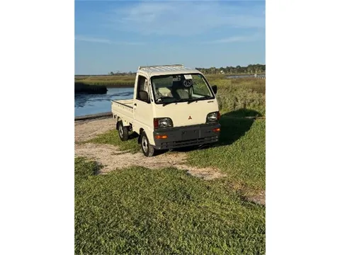 1996 Mitsubishi Minicab Mighty