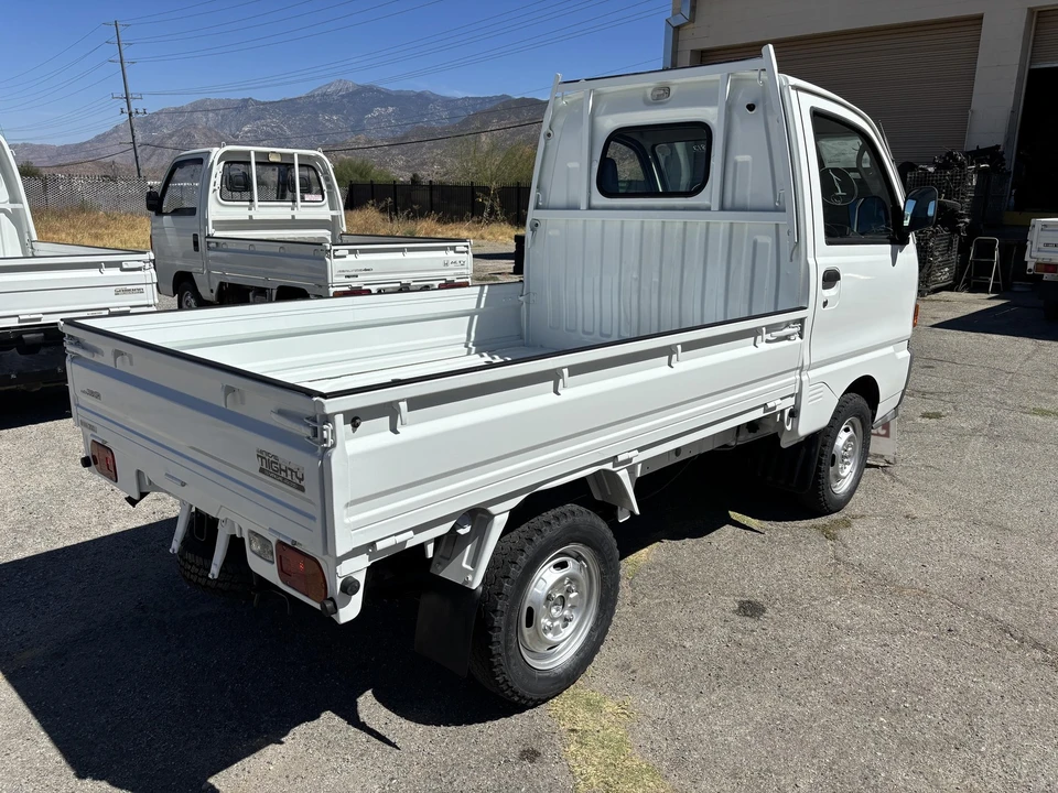 1996 Mitsubishi Minicab 4th Gen - Image 7 of 21