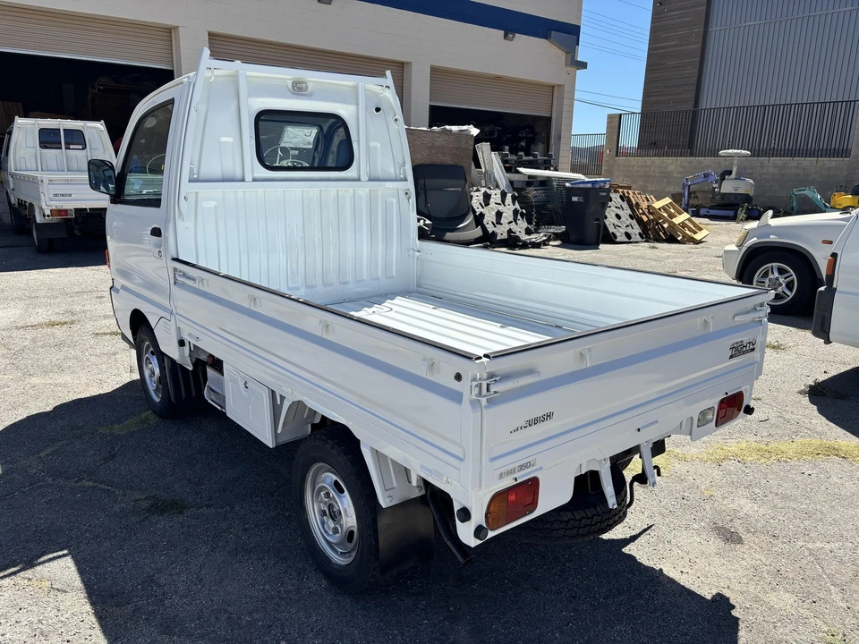 1996 Mitsubishi Minicab 4th Gen - Image 5 of 21