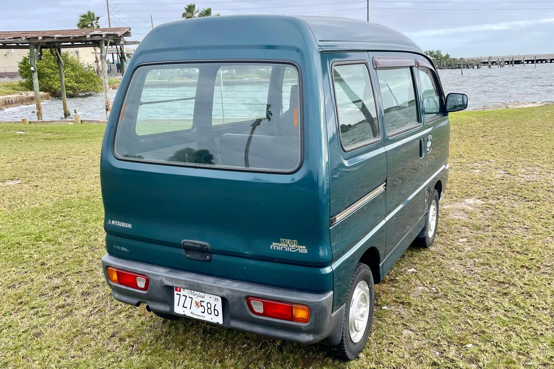 1996 Mitsubishi Minicab 5th Gen - Image 5 of 31