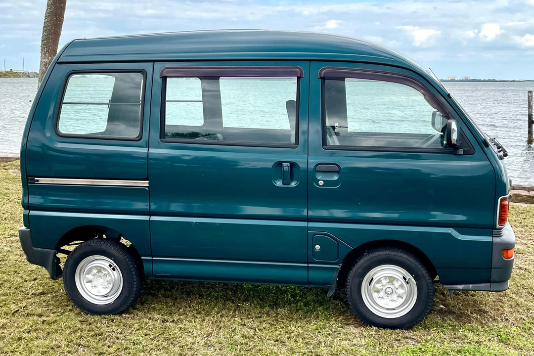 1996 Mitsubishi Minicab 5th Gen - Image 3 of 31