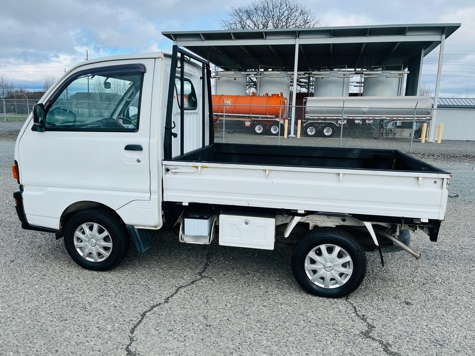 1996 Mitsubishi Minicab 5th Gen - Image 15 of 31