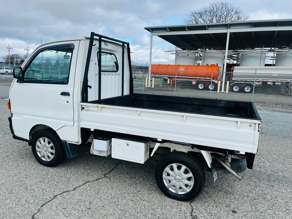 1996 Mitsubishi Minicab 5th Gen - Image 16 of 31