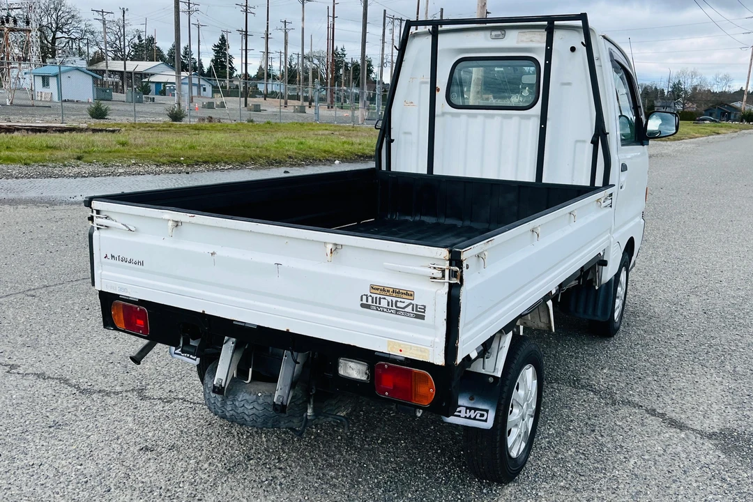 1996 Mitsubishi Minicab 5th Gen - Image 4 of 31