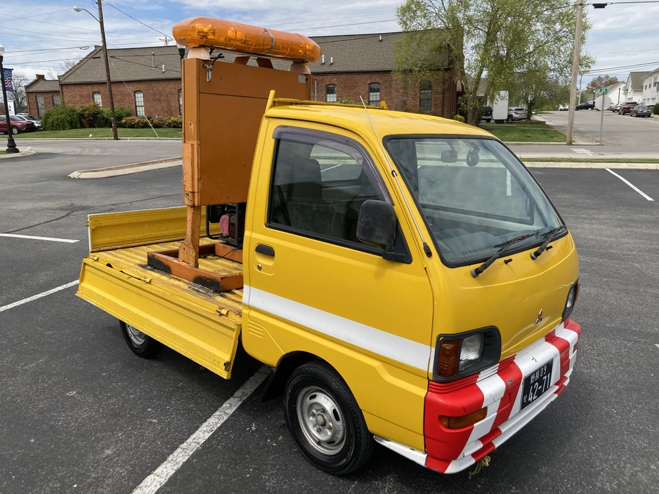 1996 Mitsubishi Minicab 5th Gen - Image 13 of 31