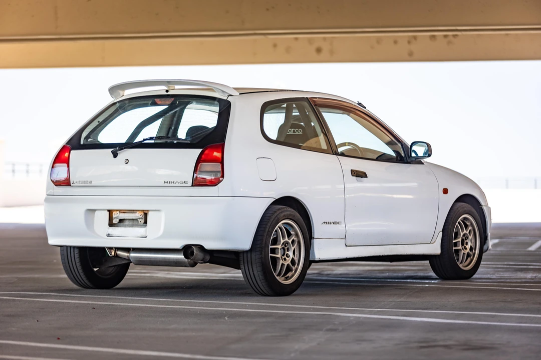 1996 Mitsubishi Mirage 5th Gen - Image 21 of 31