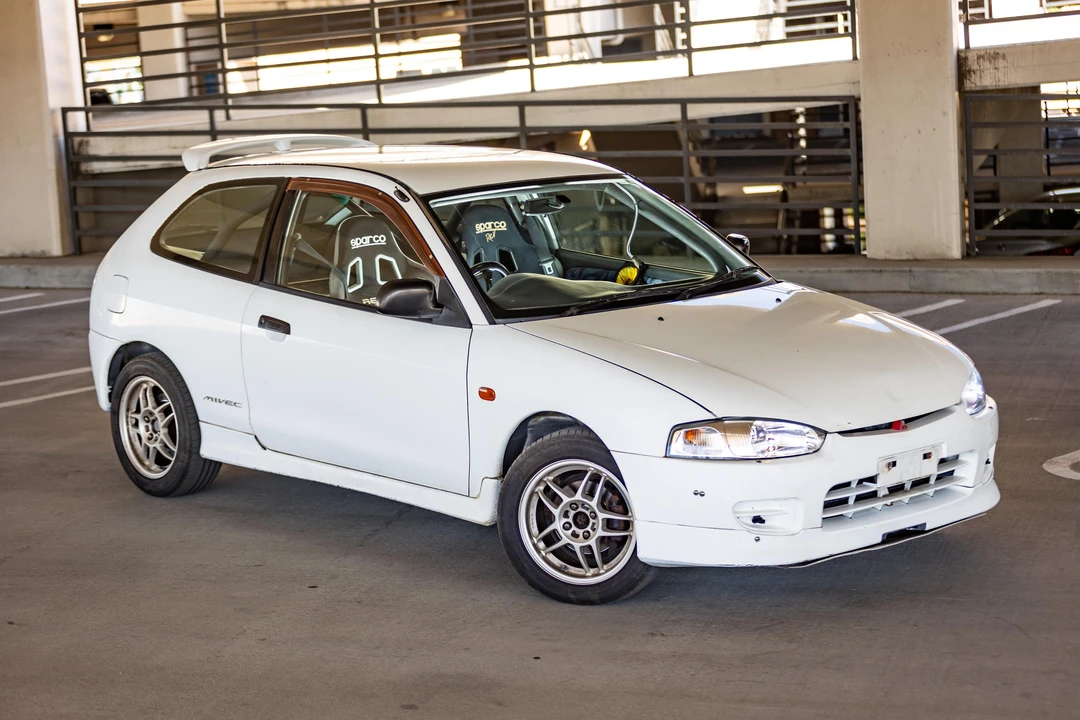 1996 Mitsubishi Mirage 5th Gen - Image 26 of 31
