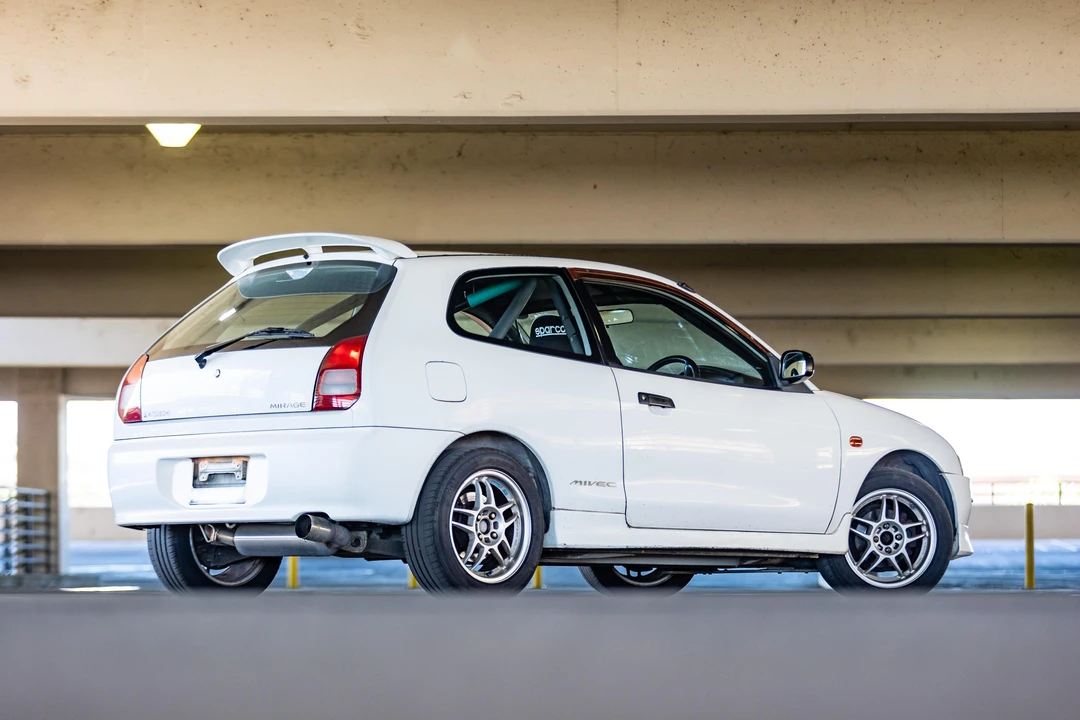 1996 Mitsubishi Mirage 5th Gen - Image 23 of 31