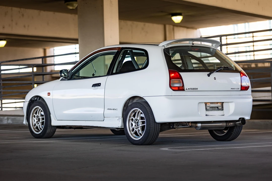 1996 Mitsubishi Mirage 5th Gen - Image 14 of 31