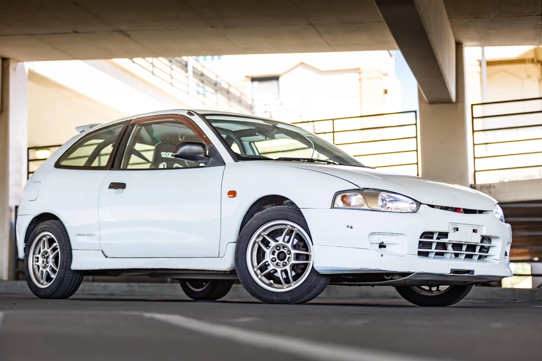 1996 Mitsubishi Mirage 5th Gen - Image 25 of 31