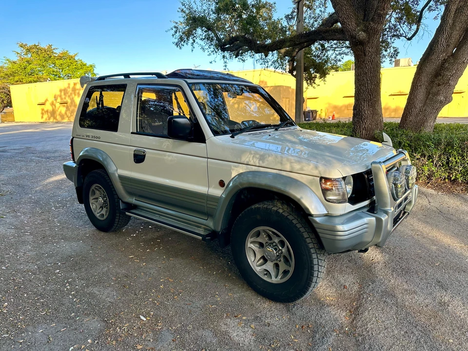 1996 Mitsubishi Pajero/Montero 2nd Gen - Image 14 of 31
