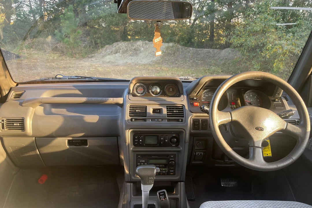 1996 Mitsubishi Pajero/Montero 2nd Gen - Image 30 of 31