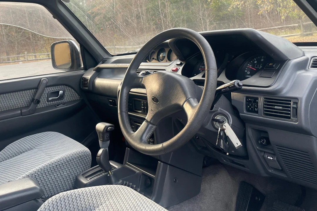 1996 Mitsubishi Pajero/Montero 2nd Gen - Image 19 of 31