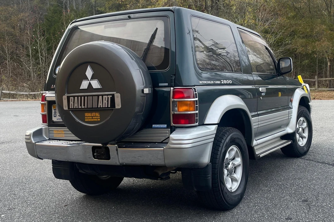 1996 Mitsubishi Pajero/Montero 2nd Gen - Image 4 of 31