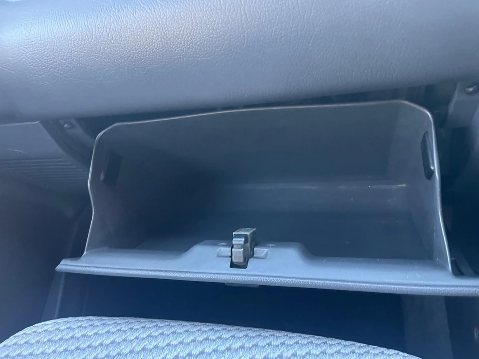 1996 Mitsubishi Pajero/Montero 2nd Gen - Image 31 of 31