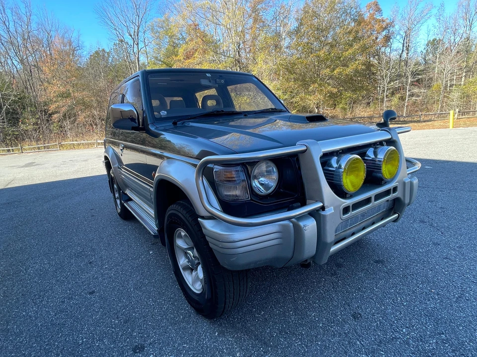 1996 Mitsubishi Pajero/Montero 2nd Gen - Image 9 of 31