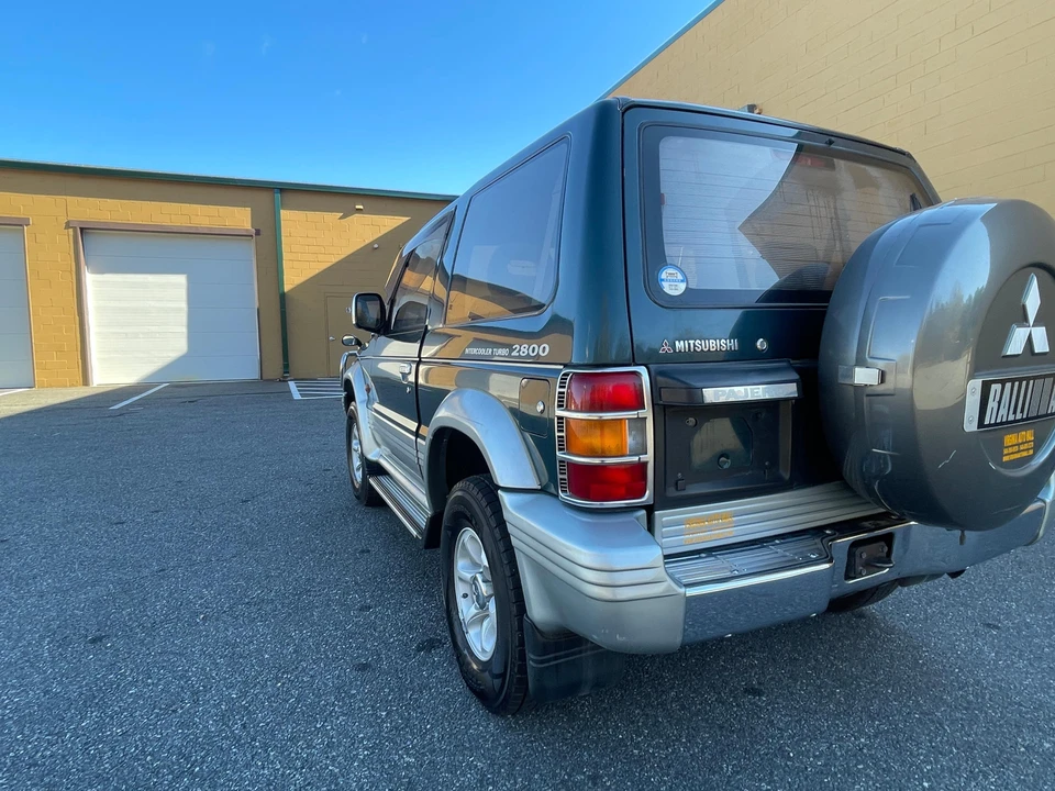1996 Mitsubishi Pajero/Montero 2nd Gen - Image 12 of 31