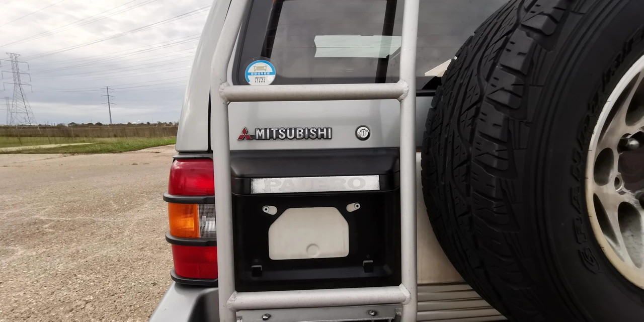 1996 Mitsubishi Pajero/Montero 2nd Gen - Image 28 of 31