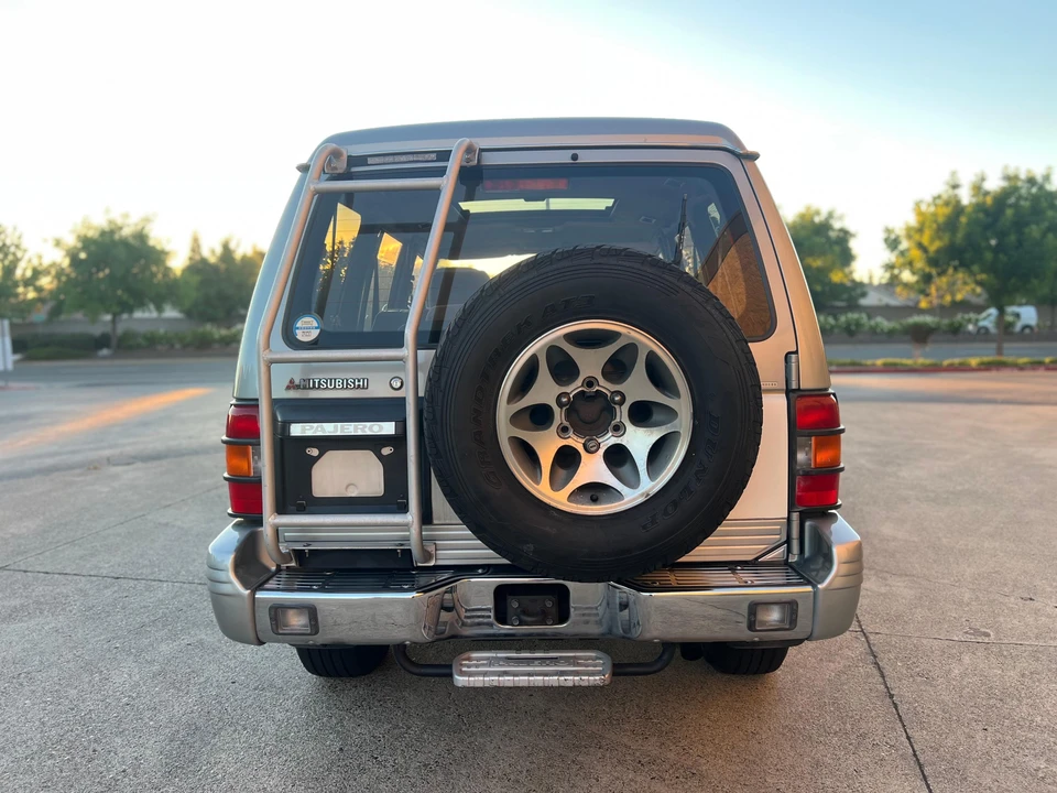 1996 Mitsubishi Pajero/Montero 2nd Gen - Image 14 of 31