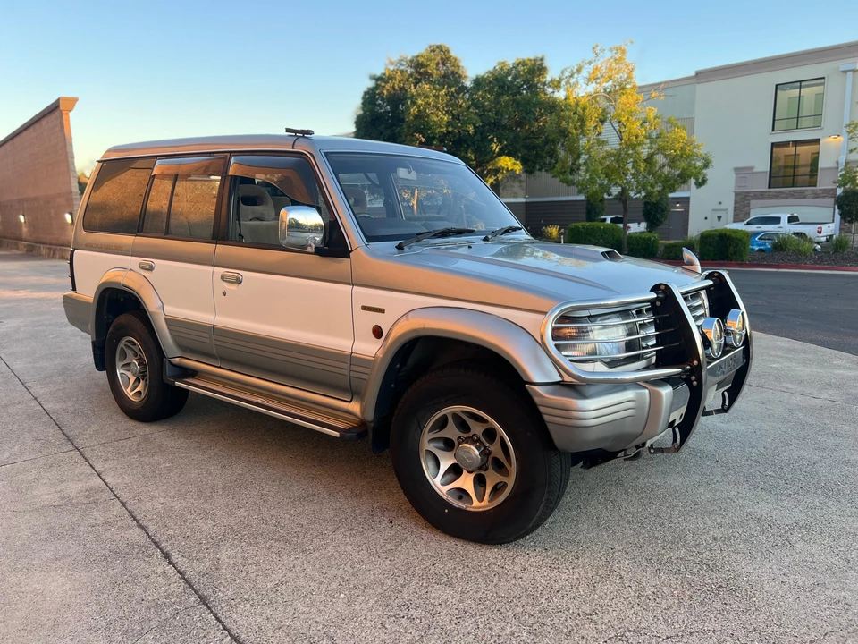 1996 Mitsubishi Pajero/Montero 2nd Gen - Image 16 of 31