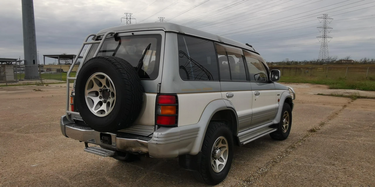 1996 Mitsubishi Pajero/Montero 2nd Gen - Image 16 of 31