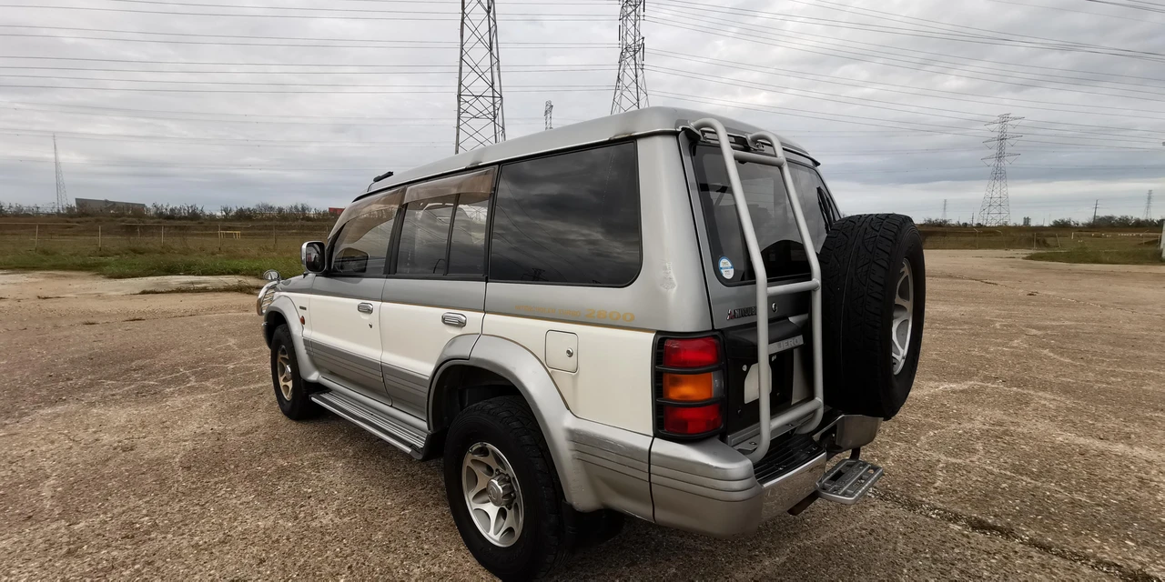 1996 Mitsubishi Pajero/Montero 2nd Gen - Image 12 of 31