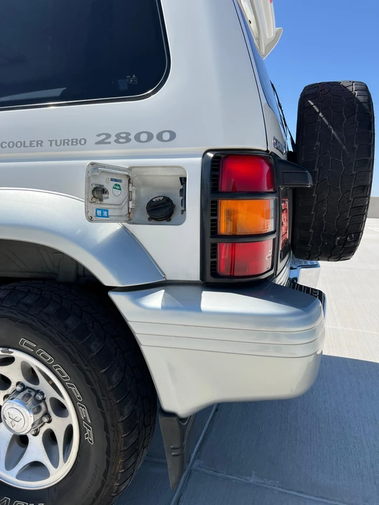 1996 Mitsubishi Pajero/Montero 2nd Gen - Image 19 of 31