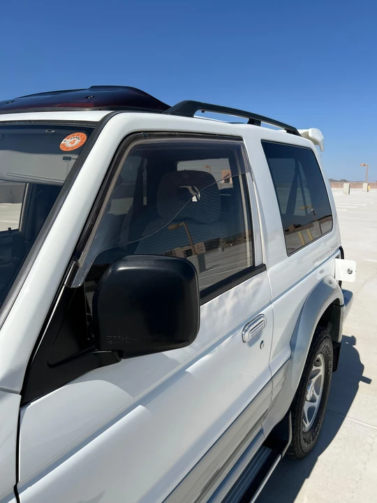 1996 Mitsubishi Pajero/Montero 2nd Gen - Image 14 of 31