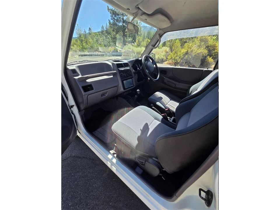 1996 Mitsubishi Pajero/Montero 2nd Gen - Image 13 of 25