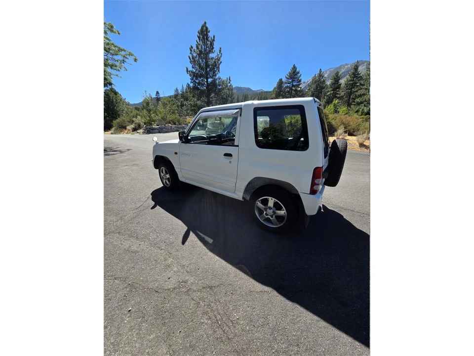 1996 Mitsubishi Pajero/Montero 2nd Gen - Image 6 of 25